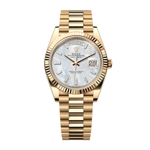 Đồng Hồ Rolex Day-Date 40 228238 Mặt Số Xà Cừ