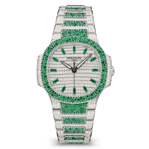 Patek Philippe Nautilus 7118/1453G-001 Emeralds