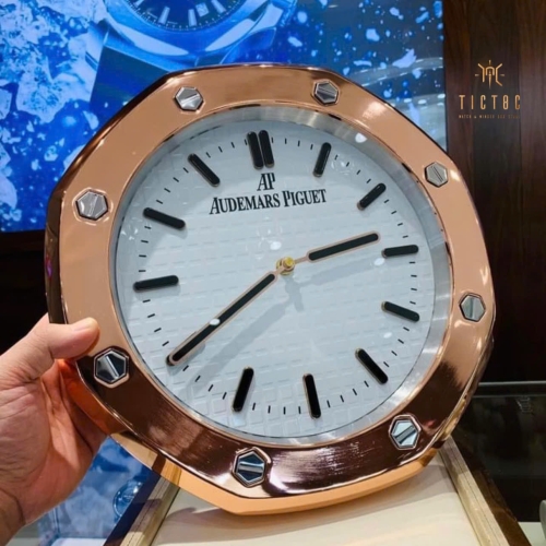 Đồng hồ treo tường Audemars Piguet viền vàng đường kính 35cm